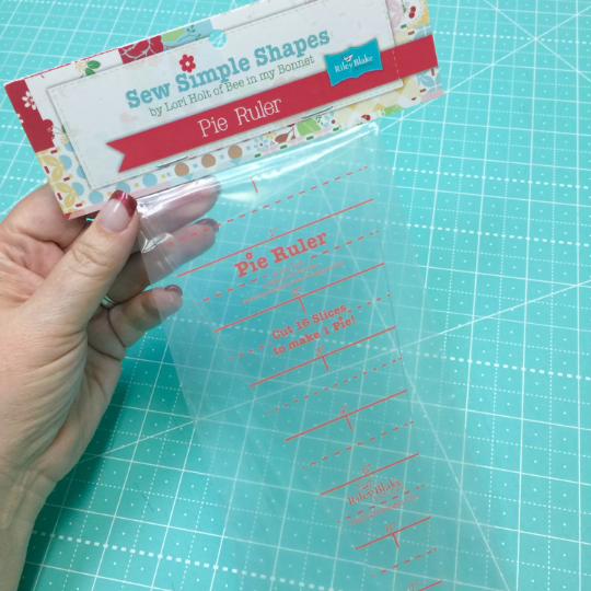 Pie Ruler Pie Ruler – Bee In My Bonnet